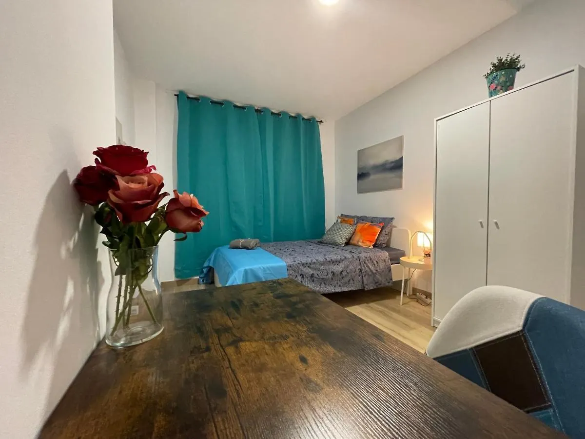 Hostel Rooms In Gothic