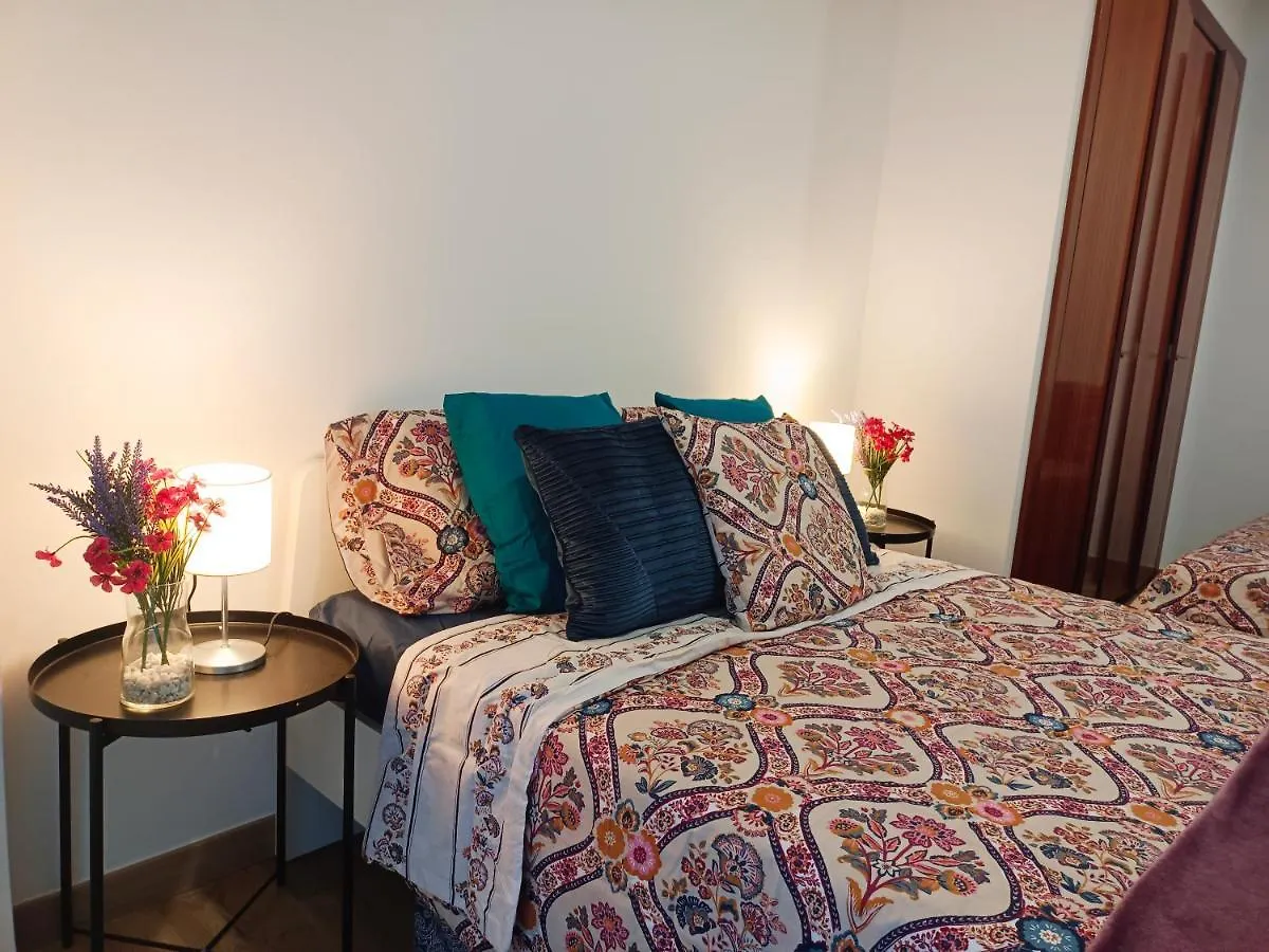 Hostel Rooms In Gothic Ισπανία